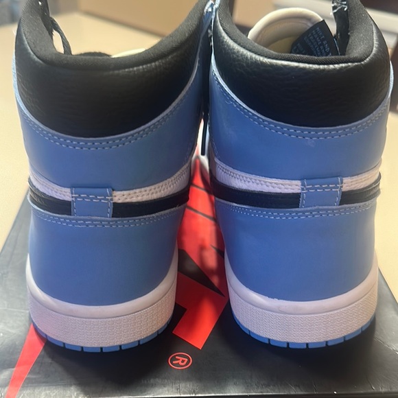 Nike Air High-Top Sneakers in Blue and White - Picture 6 of 8